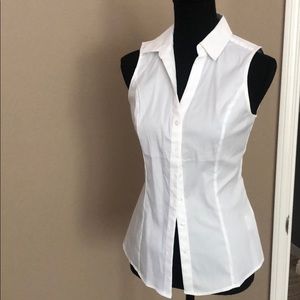 Express button down sleeveless blouse